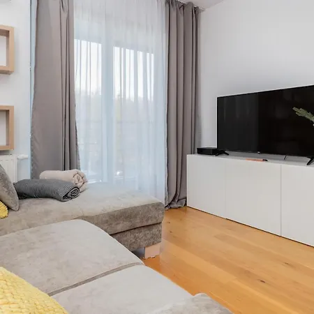 Lägenhet Nadmorski Z Parkingiem Redlowo By Renters Gdynia