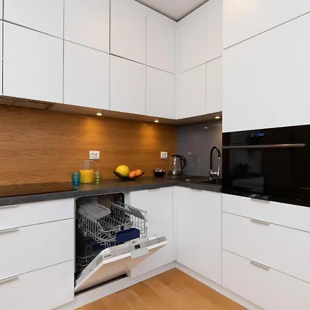Nadmorski Z Parkingiem Redlowo By Renters Apartment Gdynia