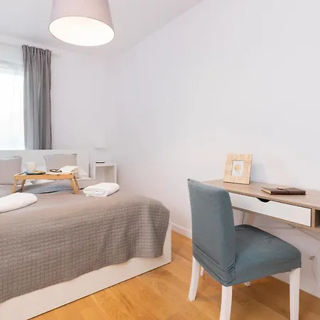 Apartment Nadmorski Z Parkingiem Redlowo By Renters