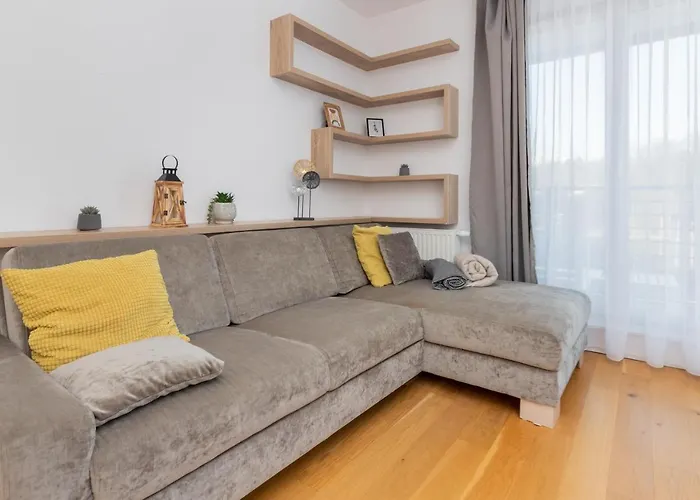 Apartament Nadmorski Z Parkingiem Redłowo By Renters *